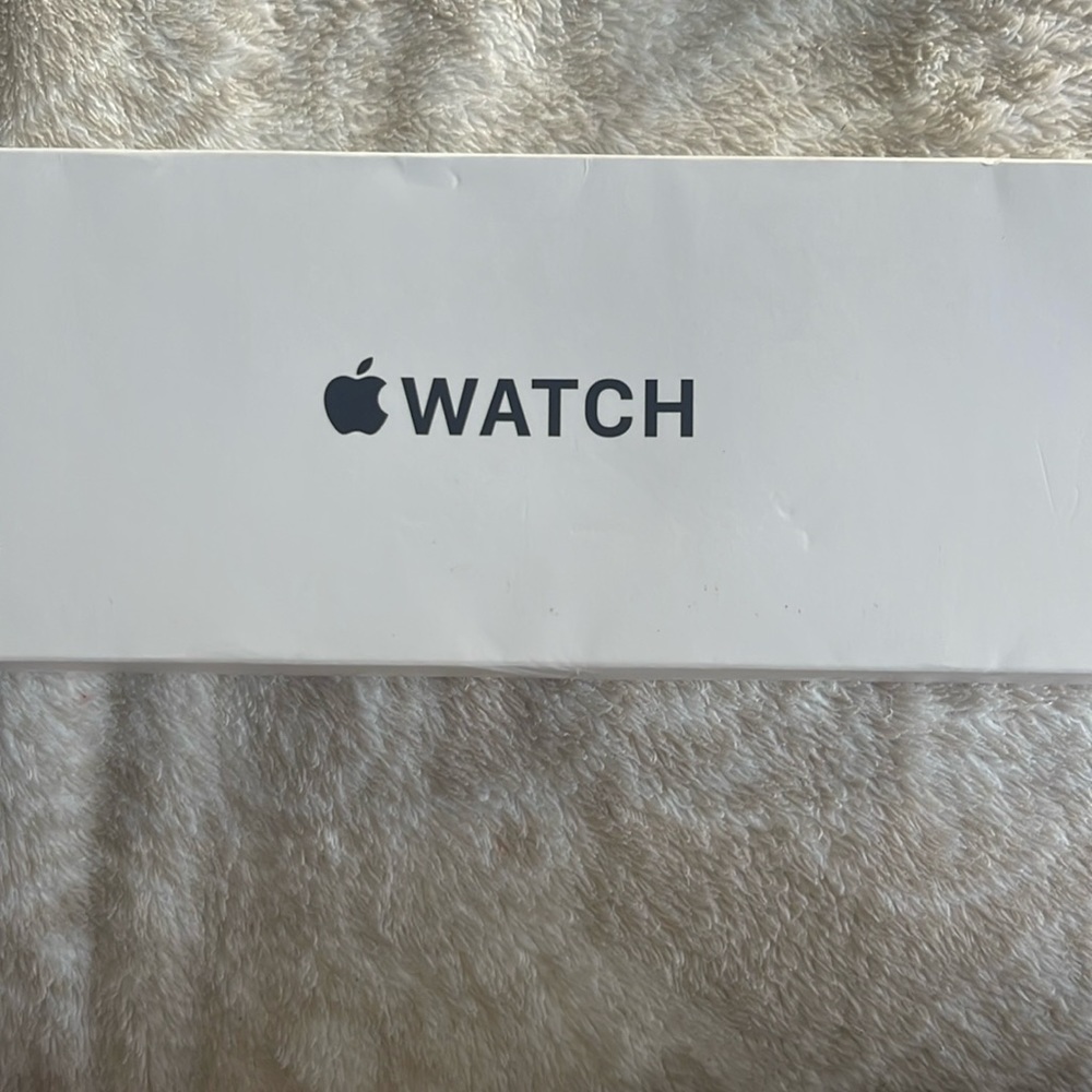 Apple Watch charger and sport band